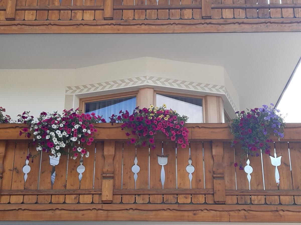 Garni Franca B&B Selva di Val Gardena Exterior foto